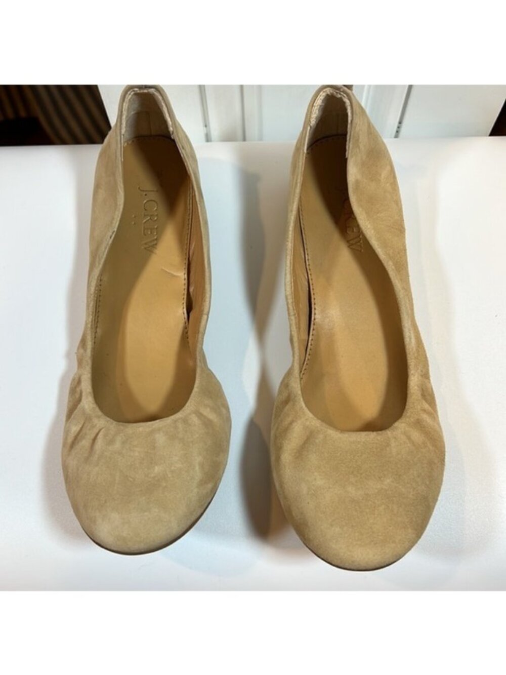 J. Crew women’s flats size 7 tan suede classic round toe hidden elastic for fit